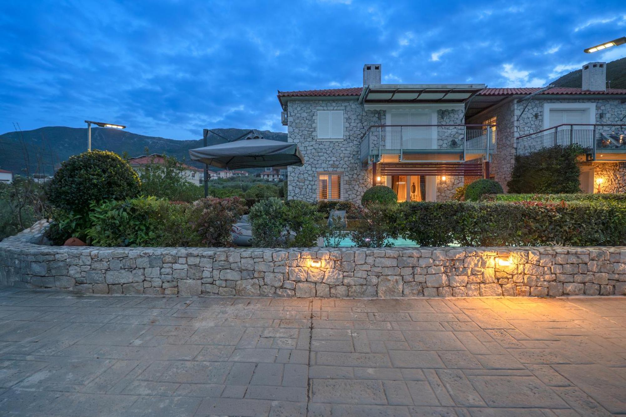 Tyros Boutique Houses Villas Exterior photo